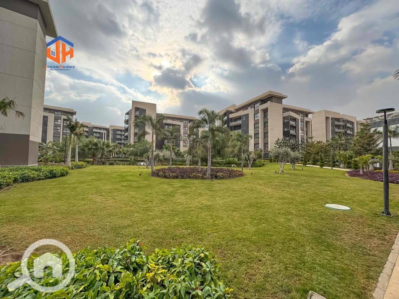 5 b5da97b9-f1e4-4dc8-b8e6-df53d0c2336f. jpg