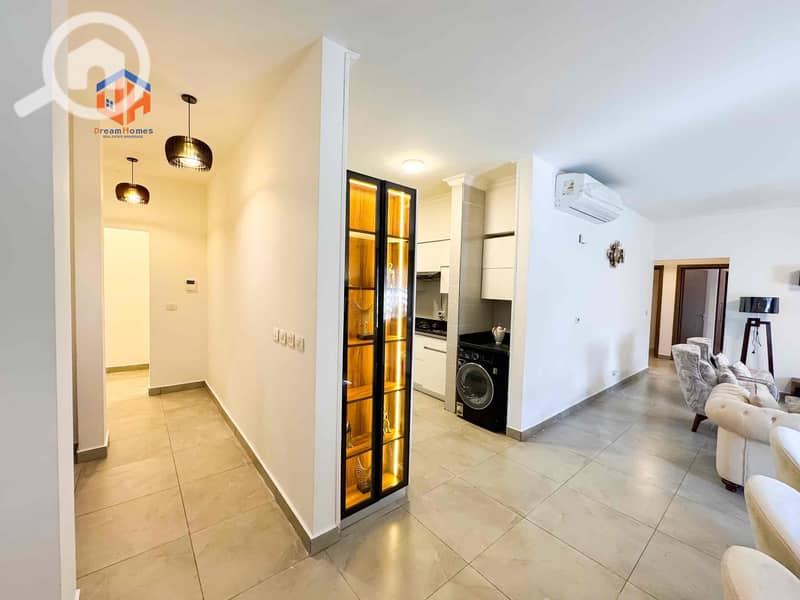 18 adc968df-8a94-4c45-9594-e5d0ad6c814a. jpg