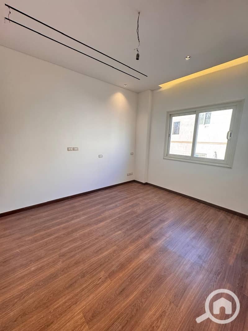 4 WhatsApp Image 2026-01-28 at 3.06. 40 PM (3). jpeg