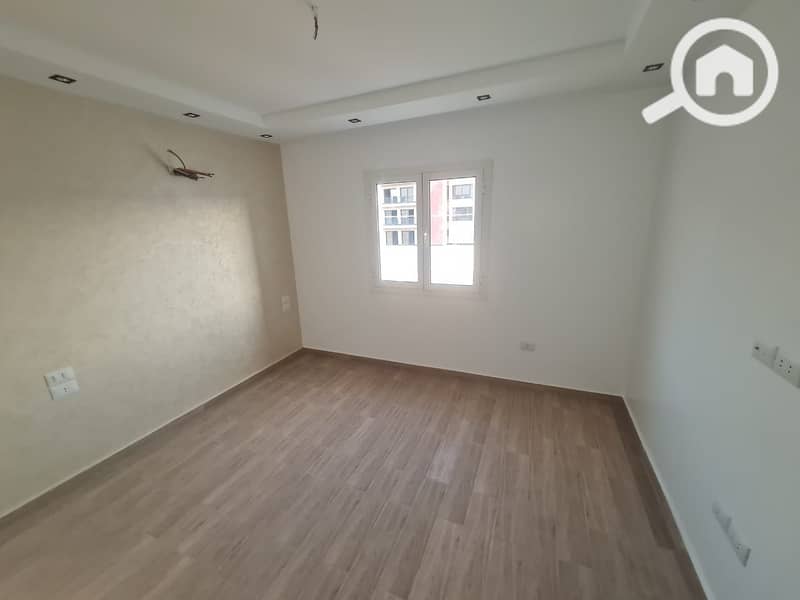 8 WhatsApp Image 2025-02-27 at 19.28. 47. jpeg