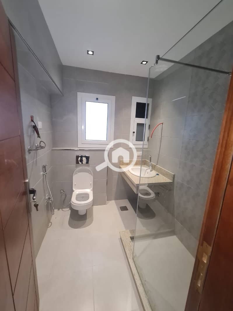 6 WhatsApp Image 2025-02-27 at 19.28. 46 (1). jpeg