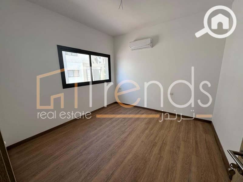 11 WhatsApp Image 2024-10-01 at 12.50. 46 PM(5). jpg