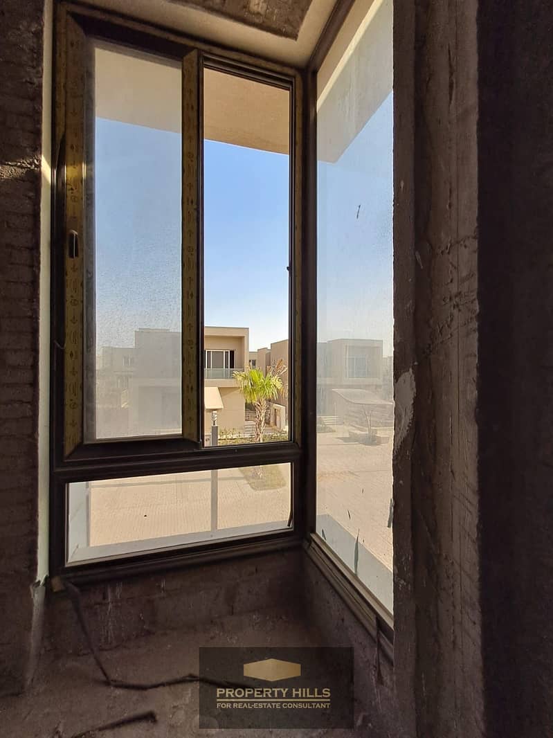 10 WhatsApp Image 2025-11-25 at 1.37. 30 PM. jpeg