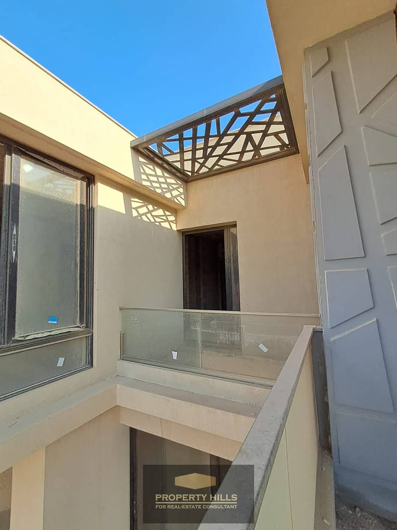 12 WhatsApp Image 2025-11-25 at 1.37. 29 PM (3). jpeg