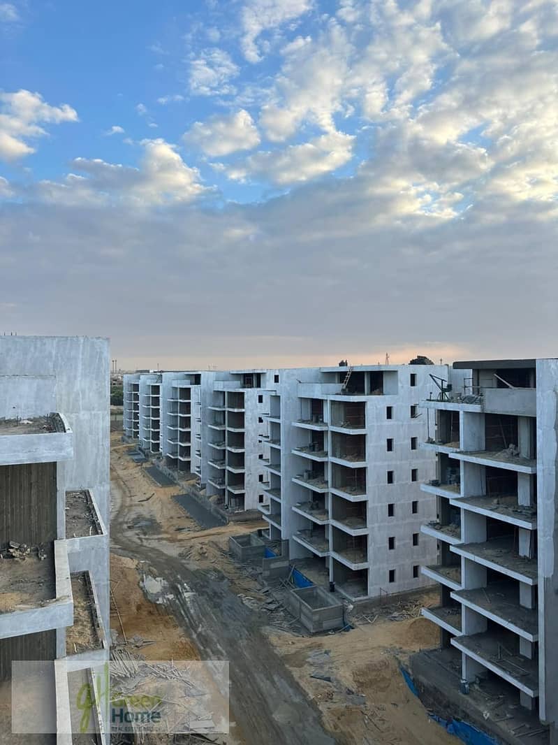 9 327cbfad-d50d-4771-8db2-85ad721c188d. jpg