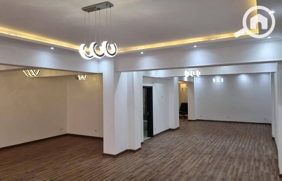 6 WhatsApp-Image-2025-08-21-at-5.24. 12-PM-1. jpg