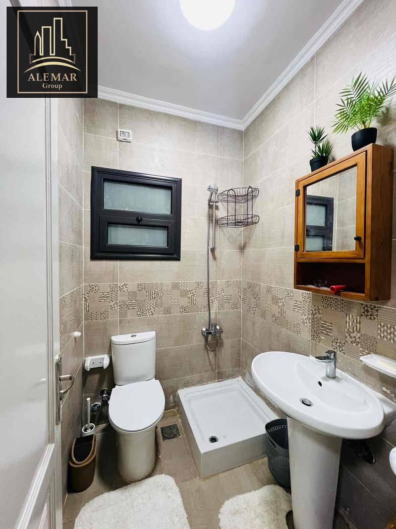 13 edc6b4ab-fd6d-4825-98ac-305b172e1b47. jpg