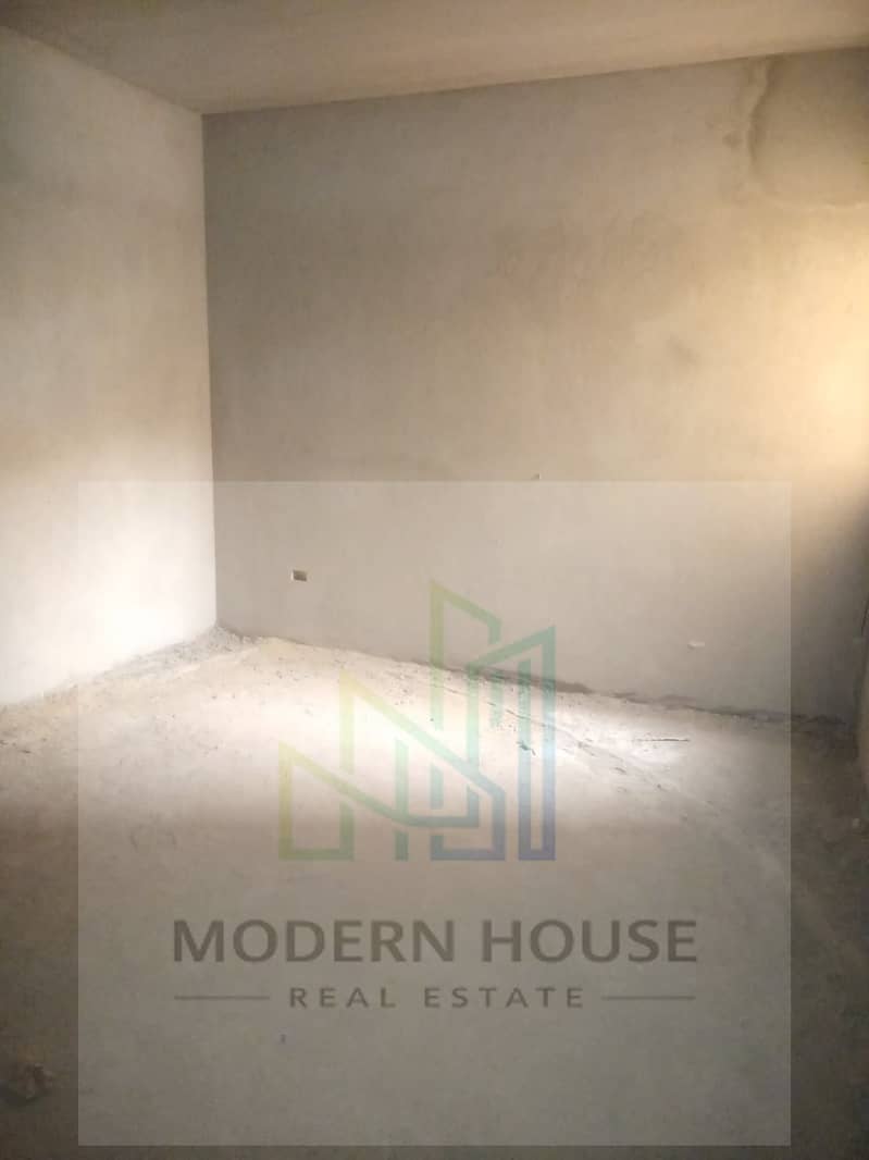 10 WhatsApp Image 2026-01-12 at 7.07. 44 PM. jpeg