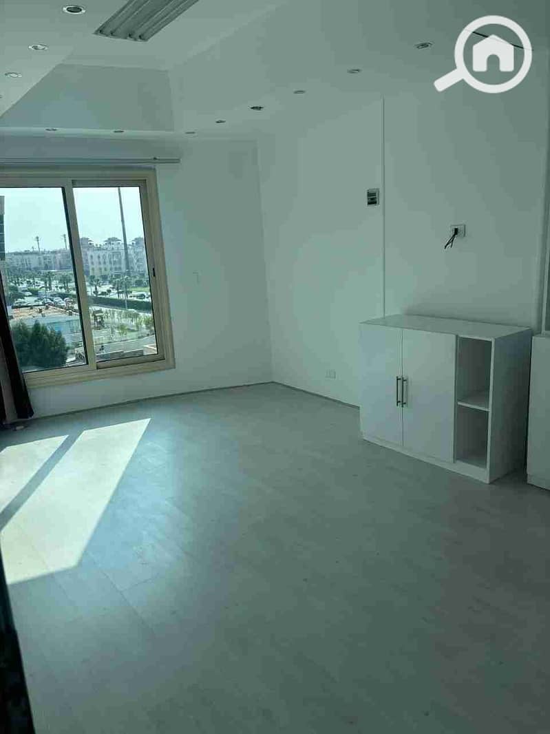 3 IMG-20251109-WA0030. jpg