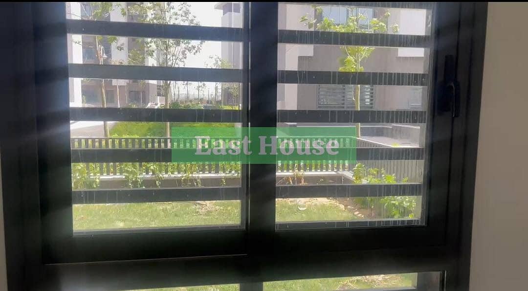 5 b413fe4b-8b22-4211-8b50-685db935001e. jpg