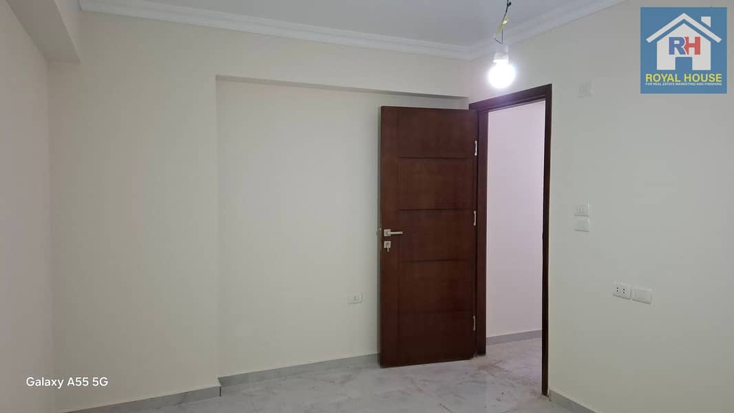 6 613757857_892477143735204_5350235864365678131_n. jpg