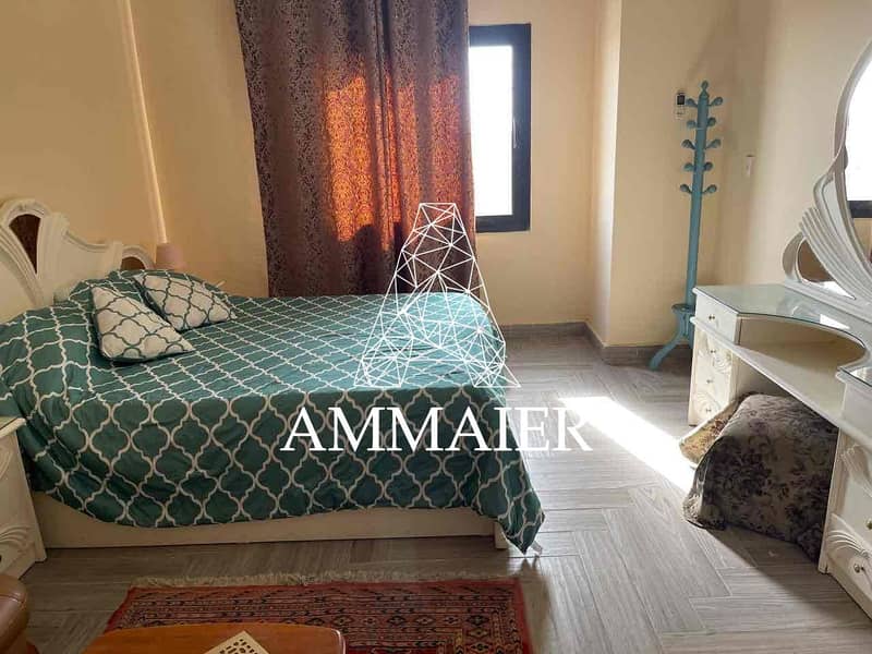 12 0d6e2c20-bea6-4bc7-b04e-c2e1c2c10077. jpg