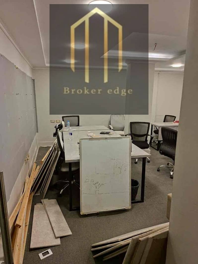 4 018b94ba-6ccb-4748-93ba-6bc58e45e7dc. jpg