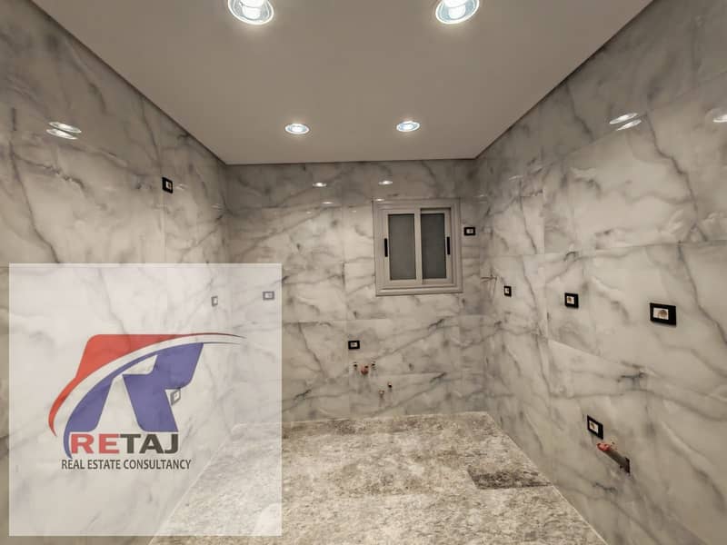 10 8d7ee5f0-5be9-4432-a232-7e40e20d7124. jpg