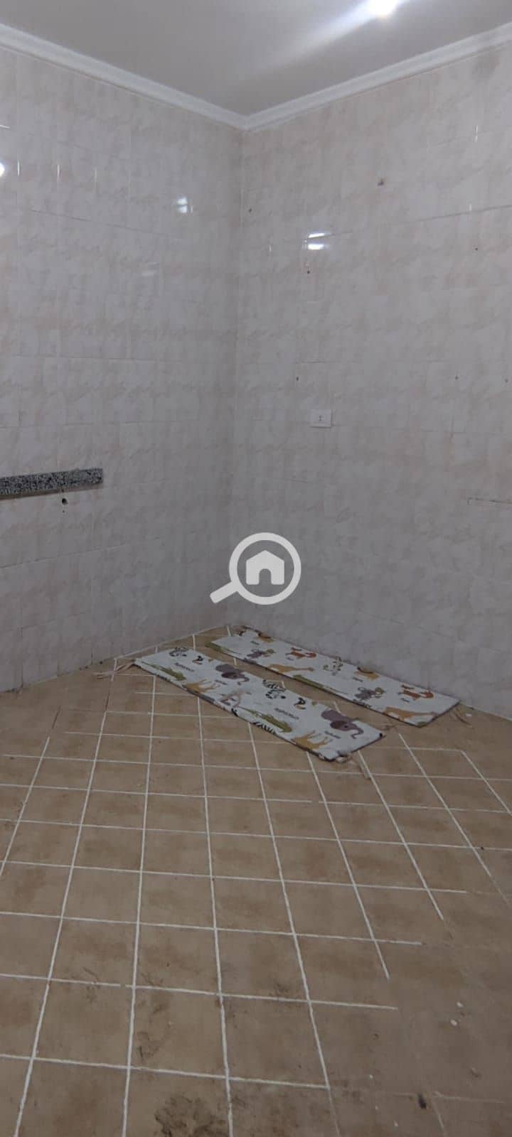 5 561b43b1-e4f6-4e43-bc7f-1d8cc2cb9afb. jpeg