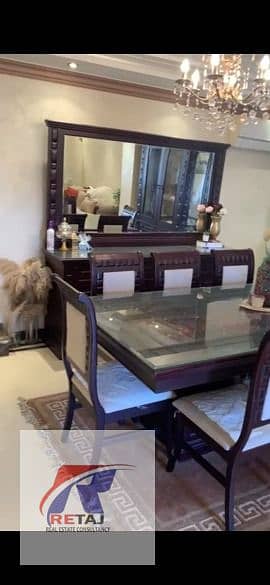 12 4024a2d5-77aa-40e4-b112-8284a94b2990. jpg