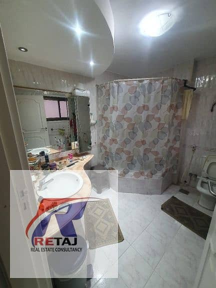 8 15df5309-bfbe-43ea-b9c9-4ff5e127ab00. jpg