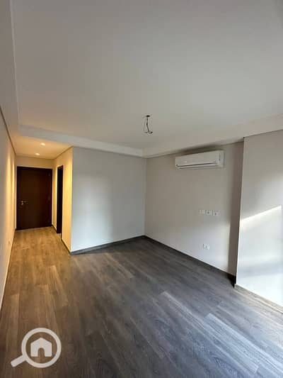 2 Bedroom Apartment for Sale in Sheikh Zayed, Giza - 474788613_122115767360645612_6602167221181059781_n. jpg