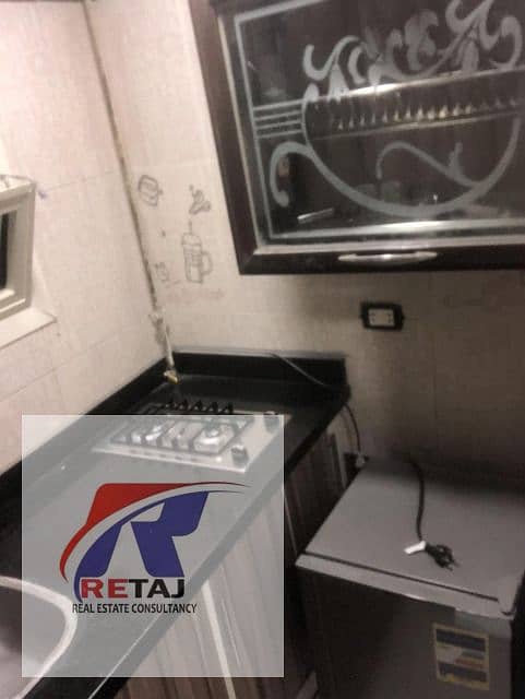 2 5f513c5c-8908-4b46-b1bd-b0398adda824. jpg