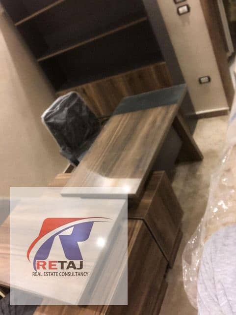 4 24b68800-5bba-4333-9328-452b8245320d. jpg