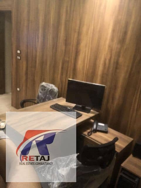 9 c30e0e9c-3429-4b51-b604-1bd72fa9f41b. jpg