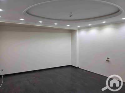 مکتب  للايجار في المنصورة، الدقهلية - 37630. jpg