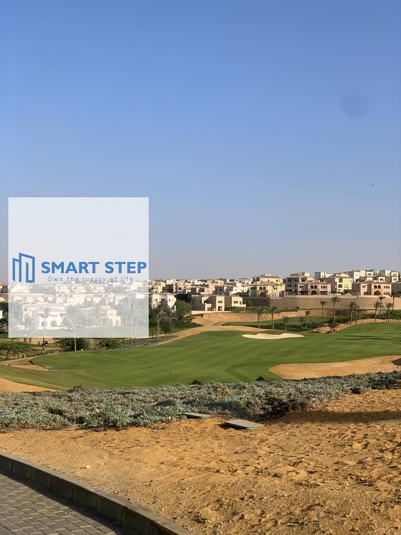 8 b655e81e-1d62-4a27-8c75-7a4965e00c83. jpg