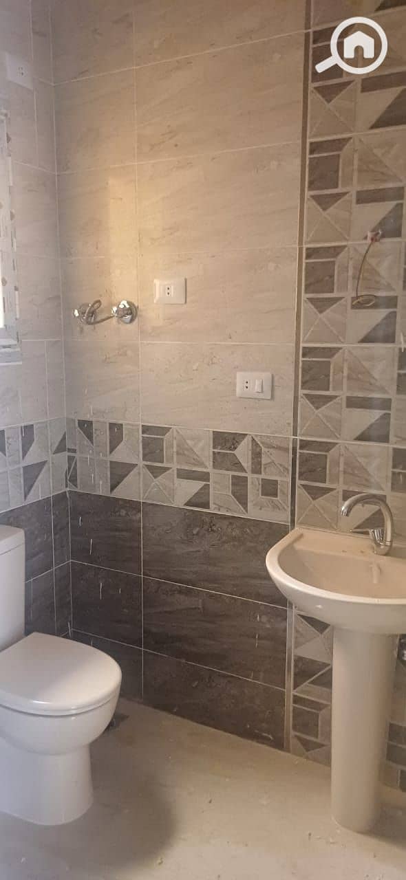 7 WhatsApp Image 2026-01-22 at 10.30. 50 PM. jpeg