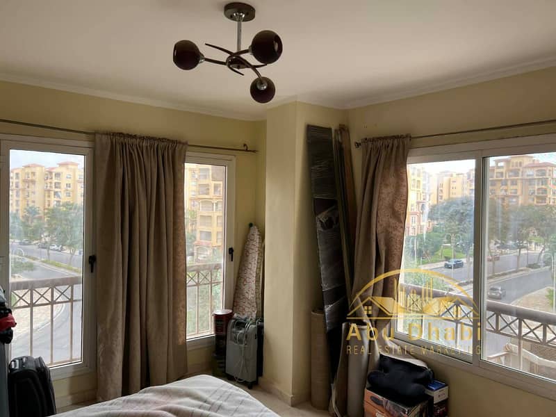 6 45c15860-f329-47bd-ba8f-45e6e33de291. jpg