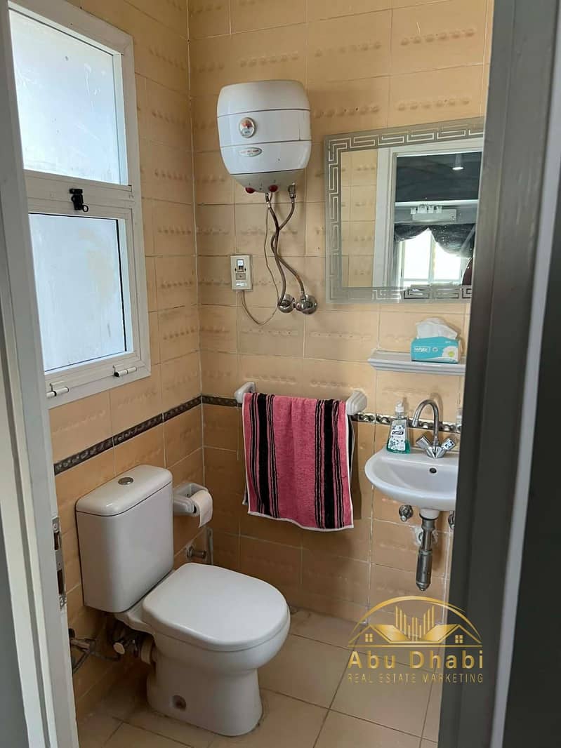 9 0b4460a3-105c-4092-a854-c2d63138ccd3. jpg