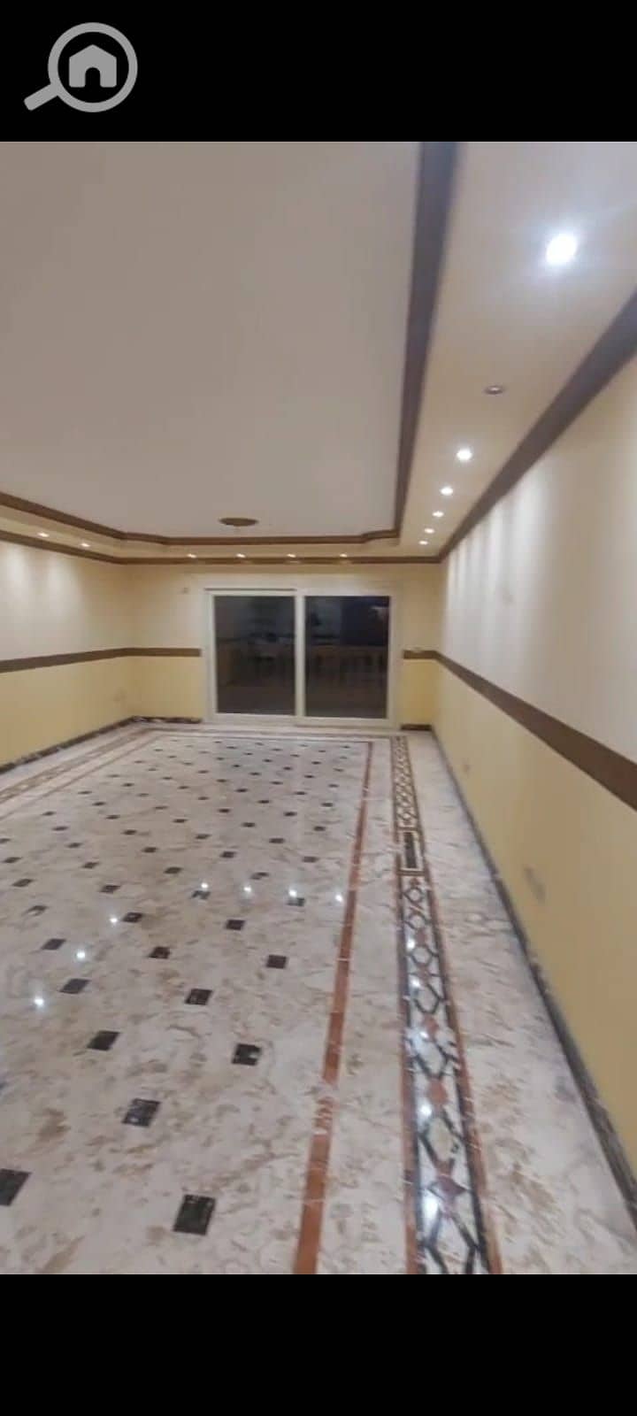 3 e268c5be-87e1-4f3e-8774-2fcf6c62e6a5. jpg