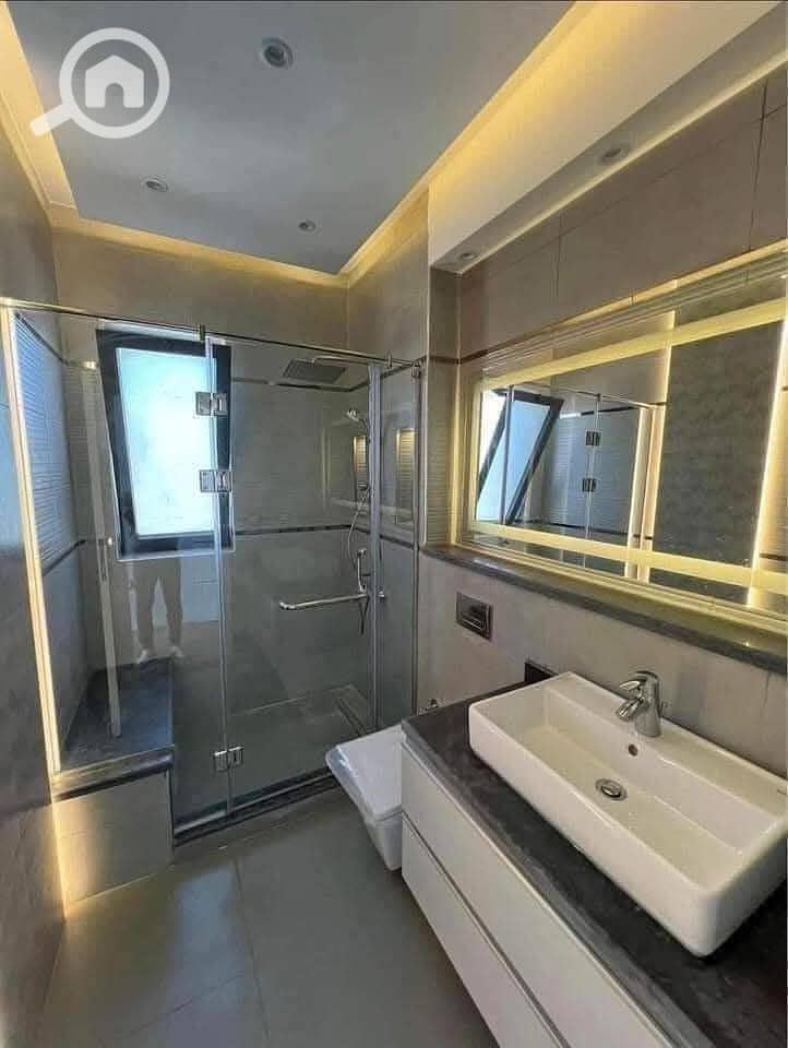 5 FB_IMG_1741721653385. jpg