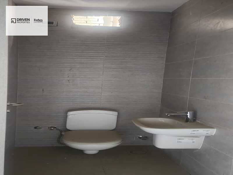 6 WhatsApp Image 2026-01-28 at 13.24. 10 (2). jpeg