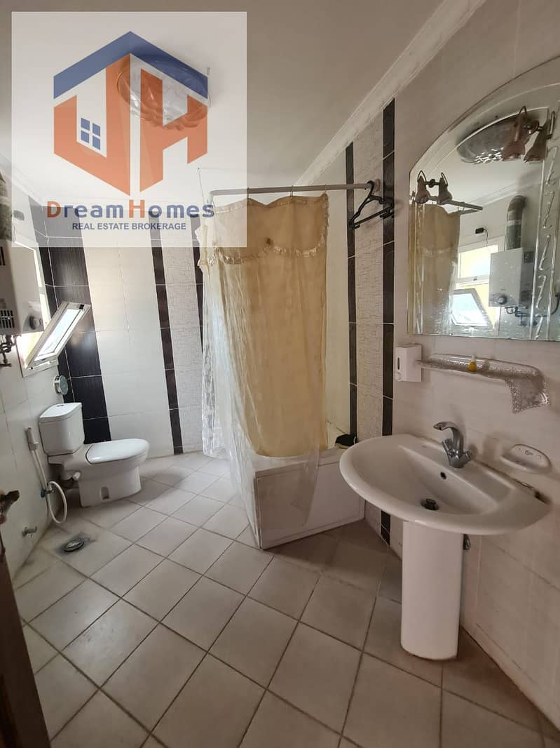 11 de1fe663-96de-49f8-be26-d7381ac67bf6. jpg