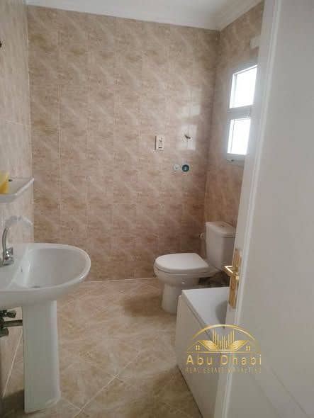 7 614696432_122274147098234152_6724696297072428954_n. jpg