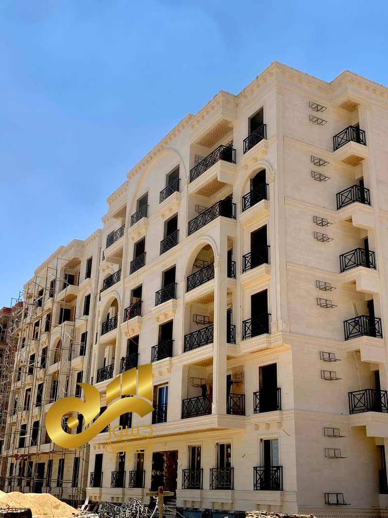 7 21b1b726-f0b7-4f21-a34a-bda4093c4e00. jpg