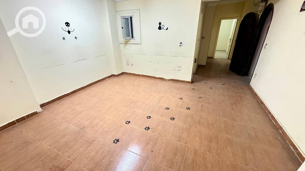 2 939493a6-40a1-470a-a0f3-1de58a6bae9b. jpg