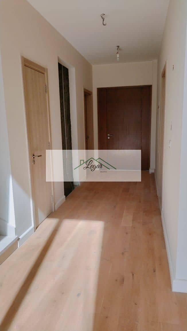 5 39396dc7-f9ff-44dd-966f-684d92bd714b. jpg