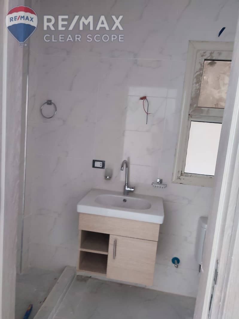 7 d9159cd3-3cca-44e3-b57e-7557058421cc. jpg