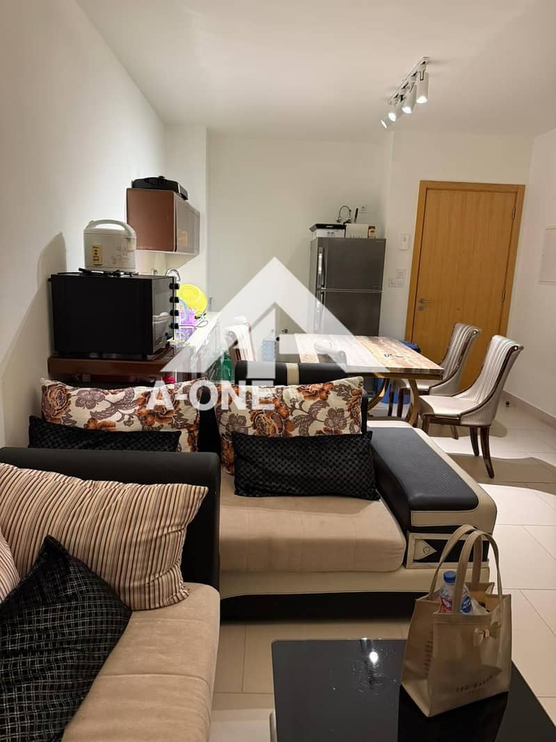 4 a0873ce3-f17b-42af-aafc-5ff74de67d72. jpg