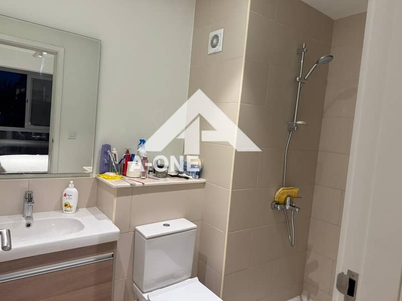 11 9f8837bc-2f2d-4143-adec-0e6992edbba2. jpg