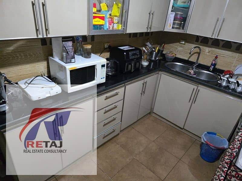 17 eca26cc1-4da3-42c7-8034-9194dbd6c530. jpg