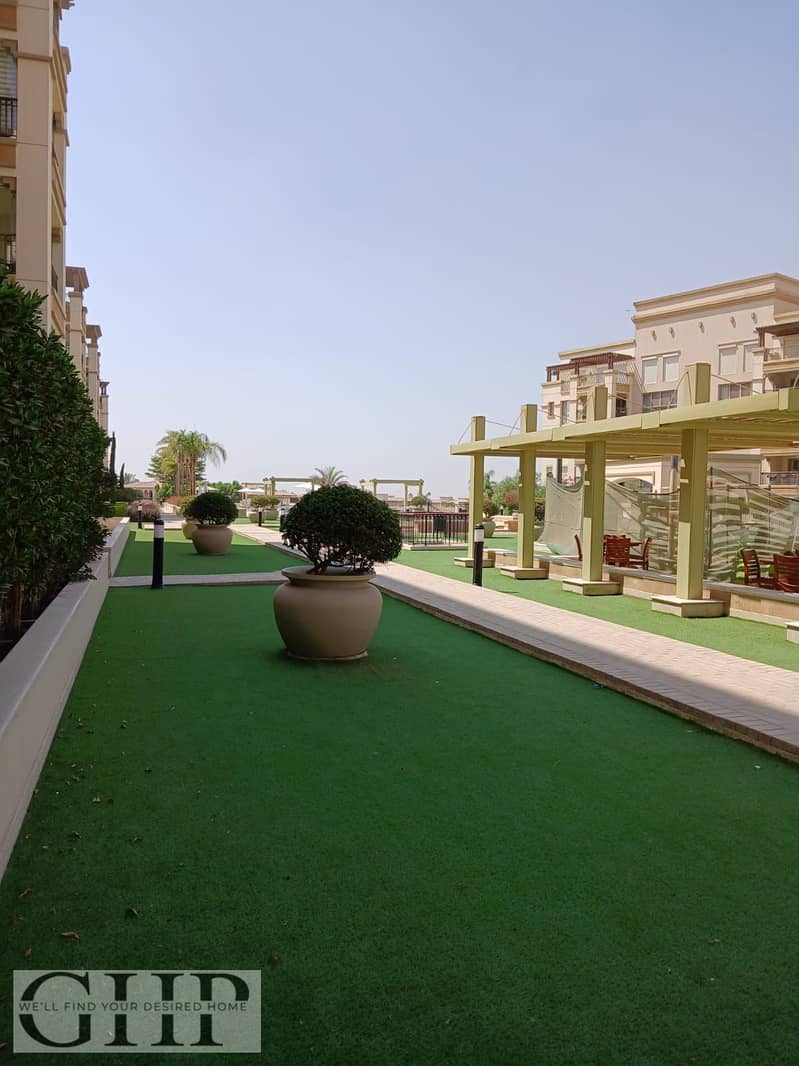 13 b5eba5d9-dbb4-4ea8-97ee-78922ebe400c. jpg