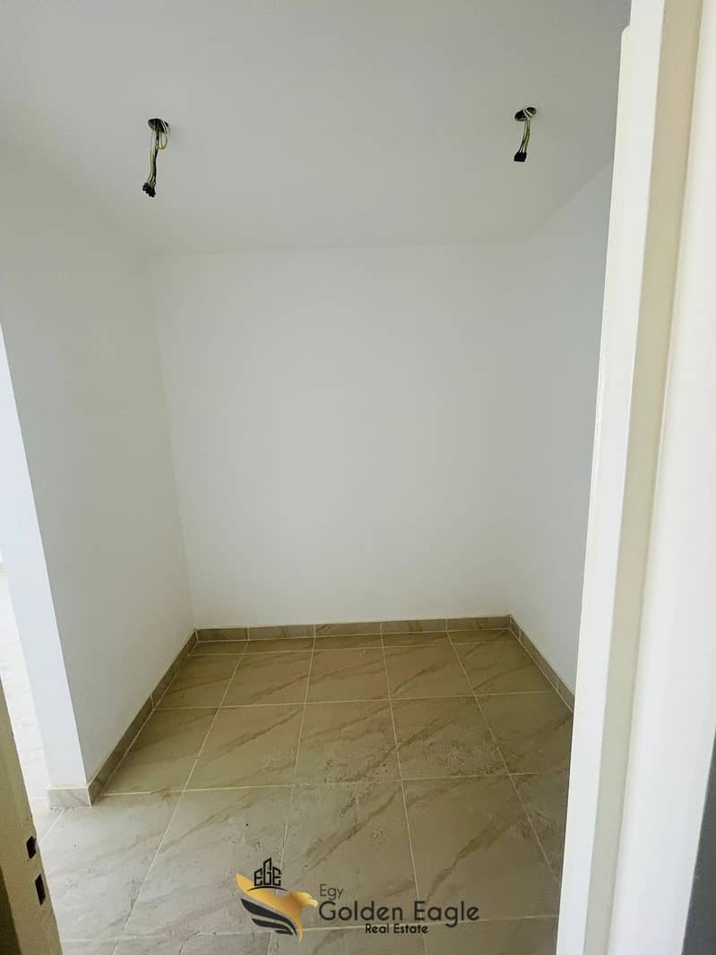 6 25ad081f-7165-49e8-9f83-aa87efc3901f. jpeg