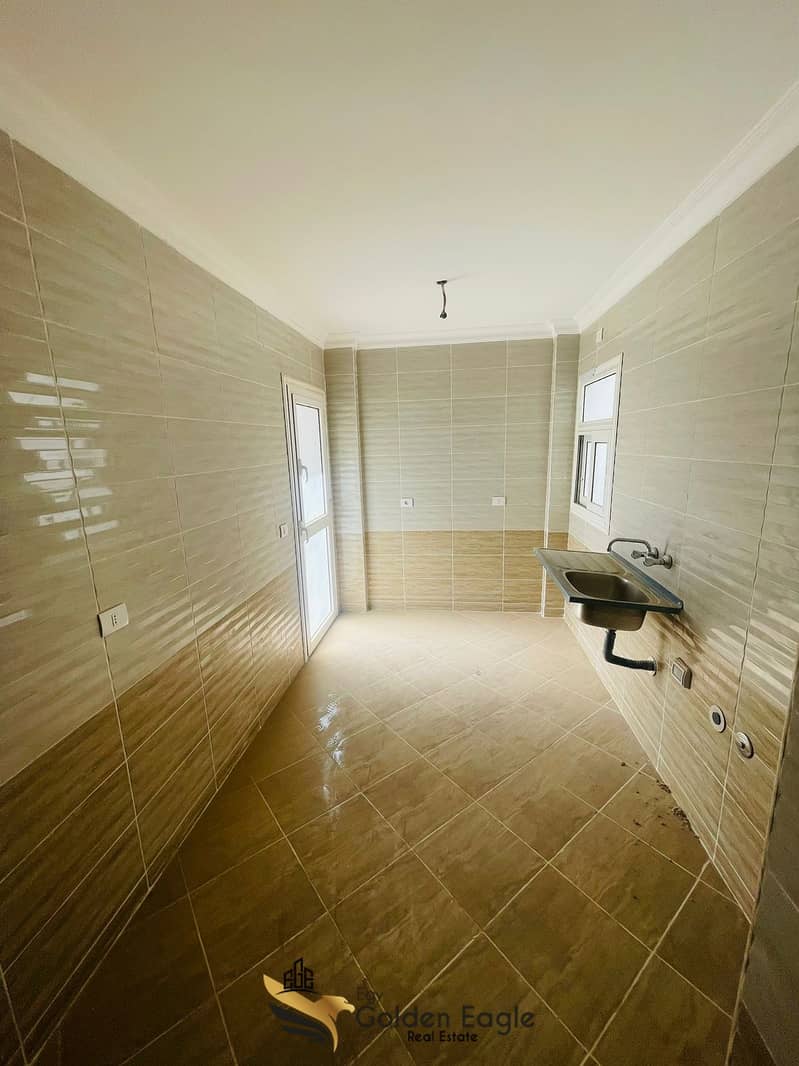 11 0ce5581e-b080-49fc-9173-f59b0b665cb1. jpeg