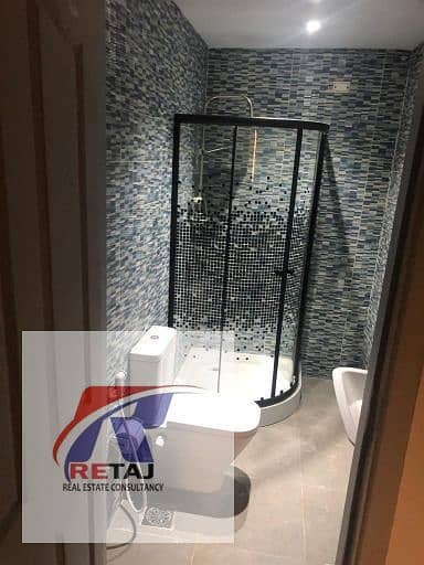 6 922e977a-dcd9-4b2d-b6f6-37df17192a38. jpg