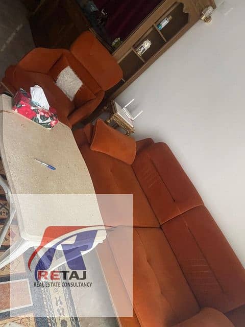 7 8553df22-5a15-4cea-8692-dfb34b8dc281. jpg