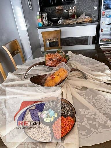 8 a8305015-89f5-4a36-b7d6-7fbc1cd872de. jpg