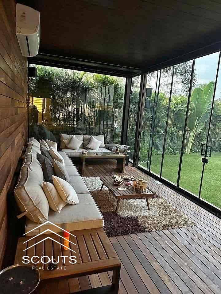 IMG_2696. jpg IMG_2696. jpg