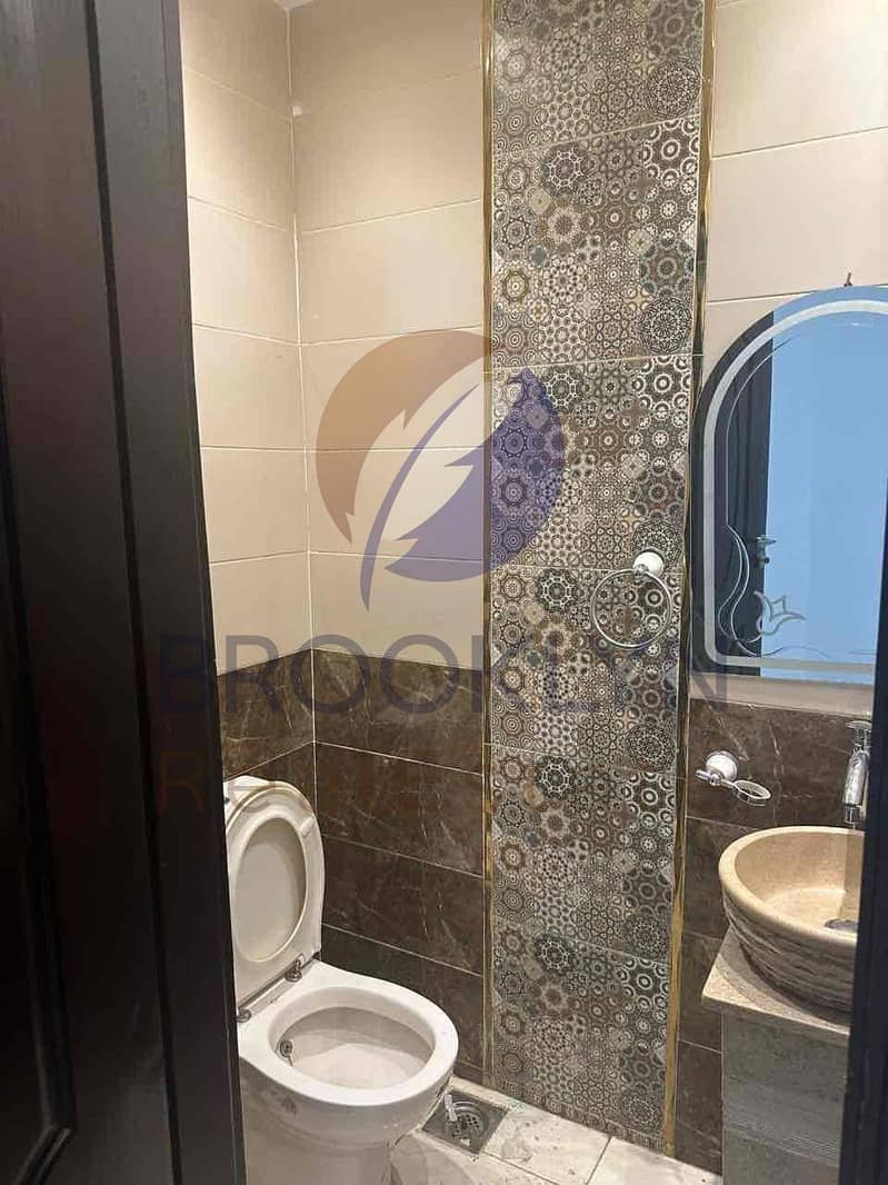 4 765baed0-8d66-4f90-98e0-e1a28ad6f8d3. jpg